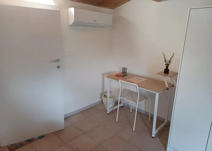 Fuori Dalle Mura Iesi