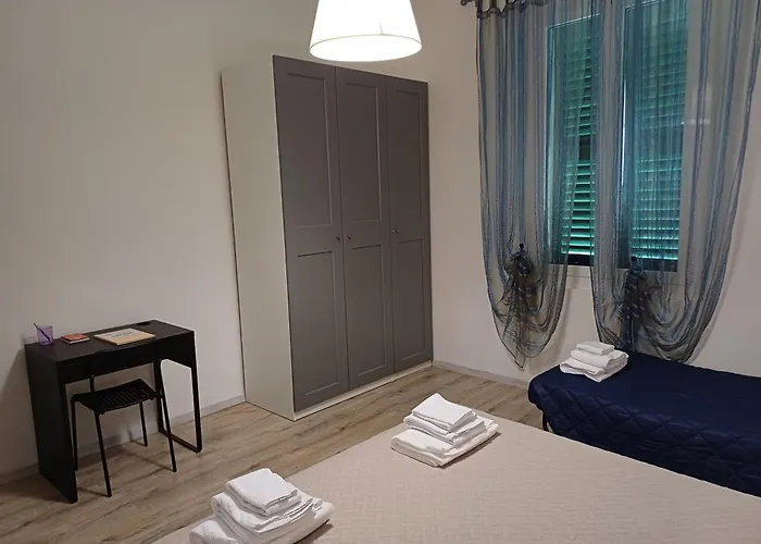 Fuori Dalle Mura Iesi